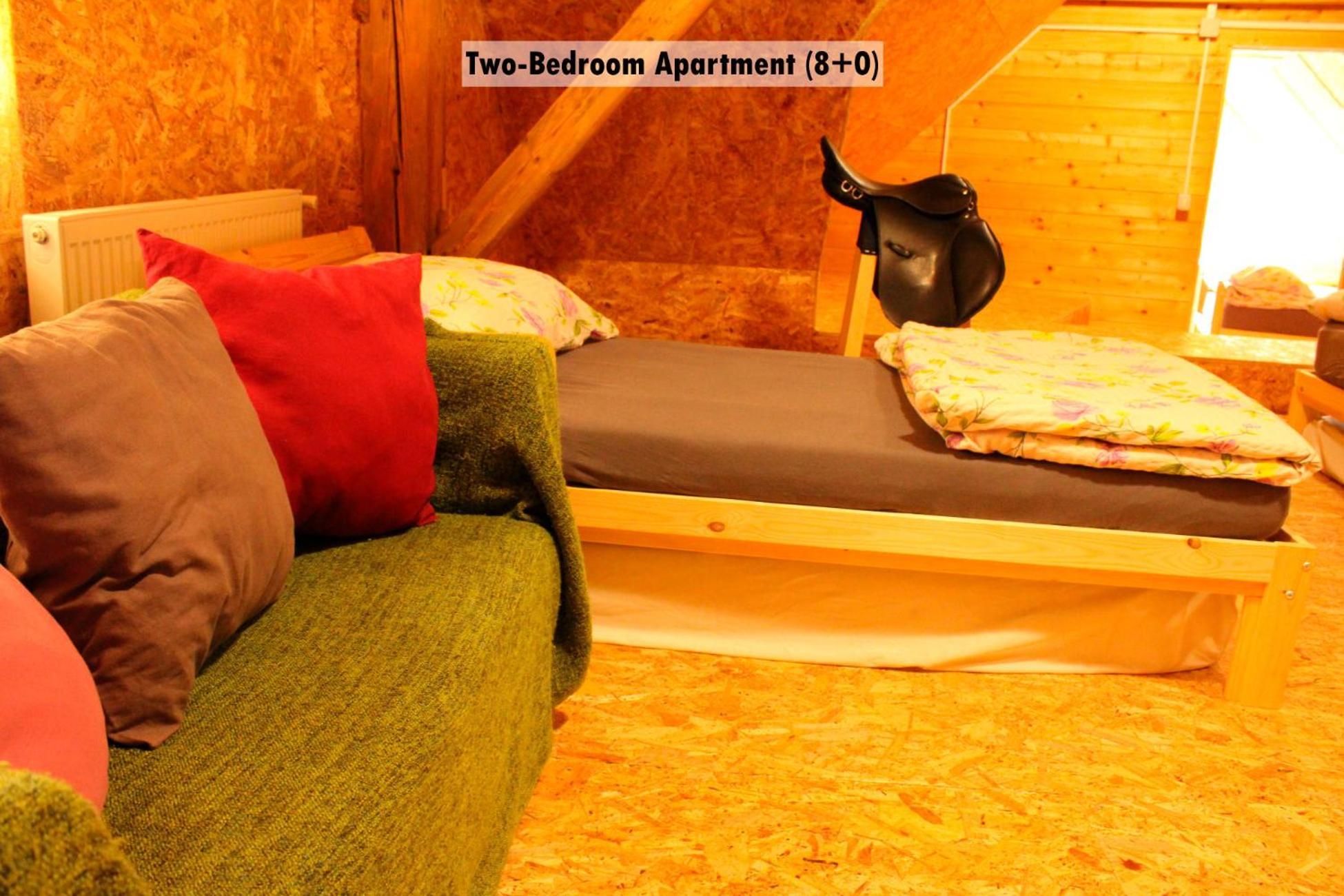 Apartments Farm House Uric Jesenice Dış mekan fotoğraf