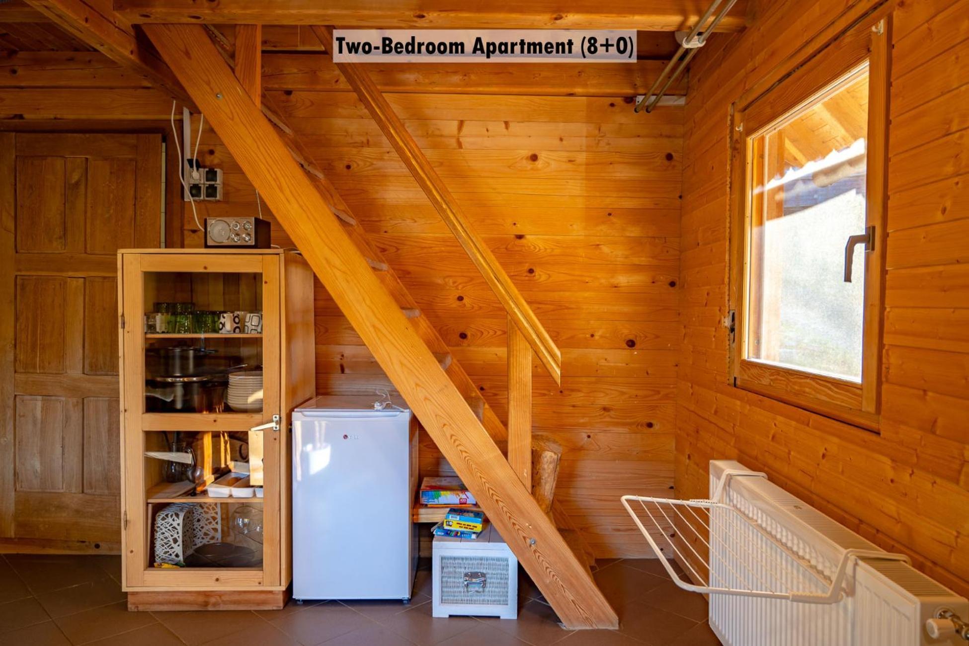 Apartments Farm House Uric Jesenice Dış mekan fotoğraf