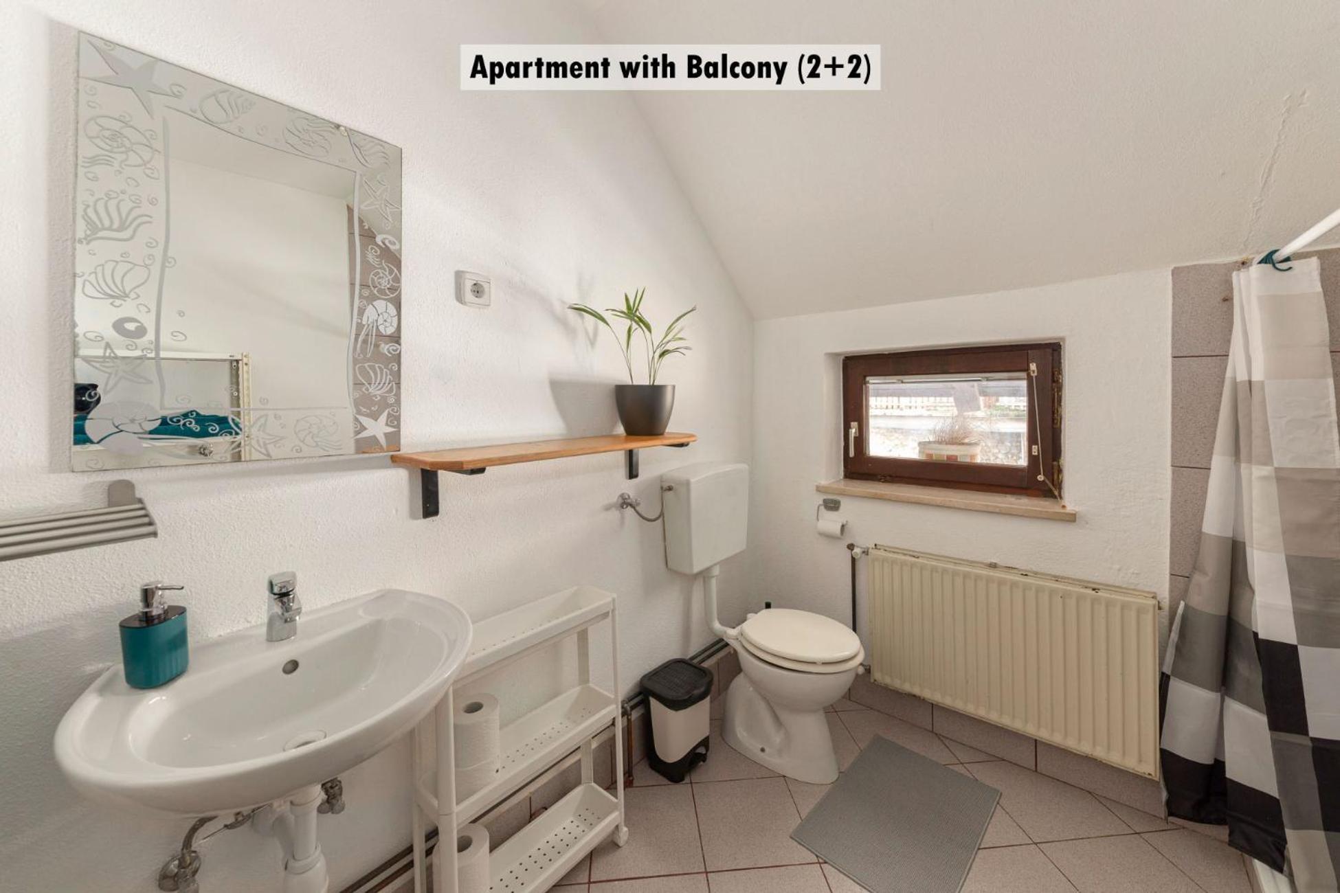 Apartments Farm House Uric Jesenice Dış mekan fotoğraf