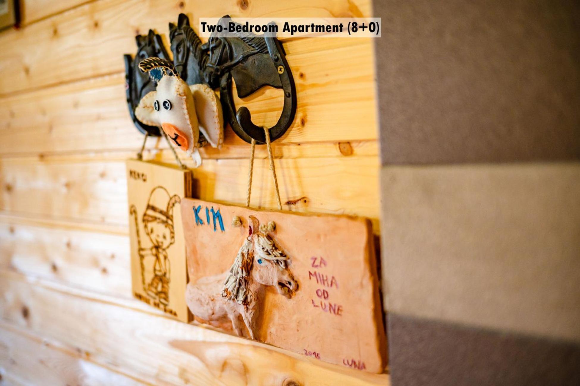 Apartments Farm House Uric Jesenice Dış mekan fotoğraf