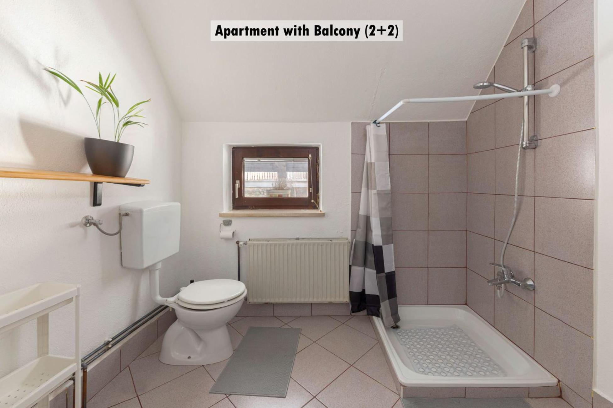 Apartments Farm House Uric Jesenice Dış mekan fotoğraf