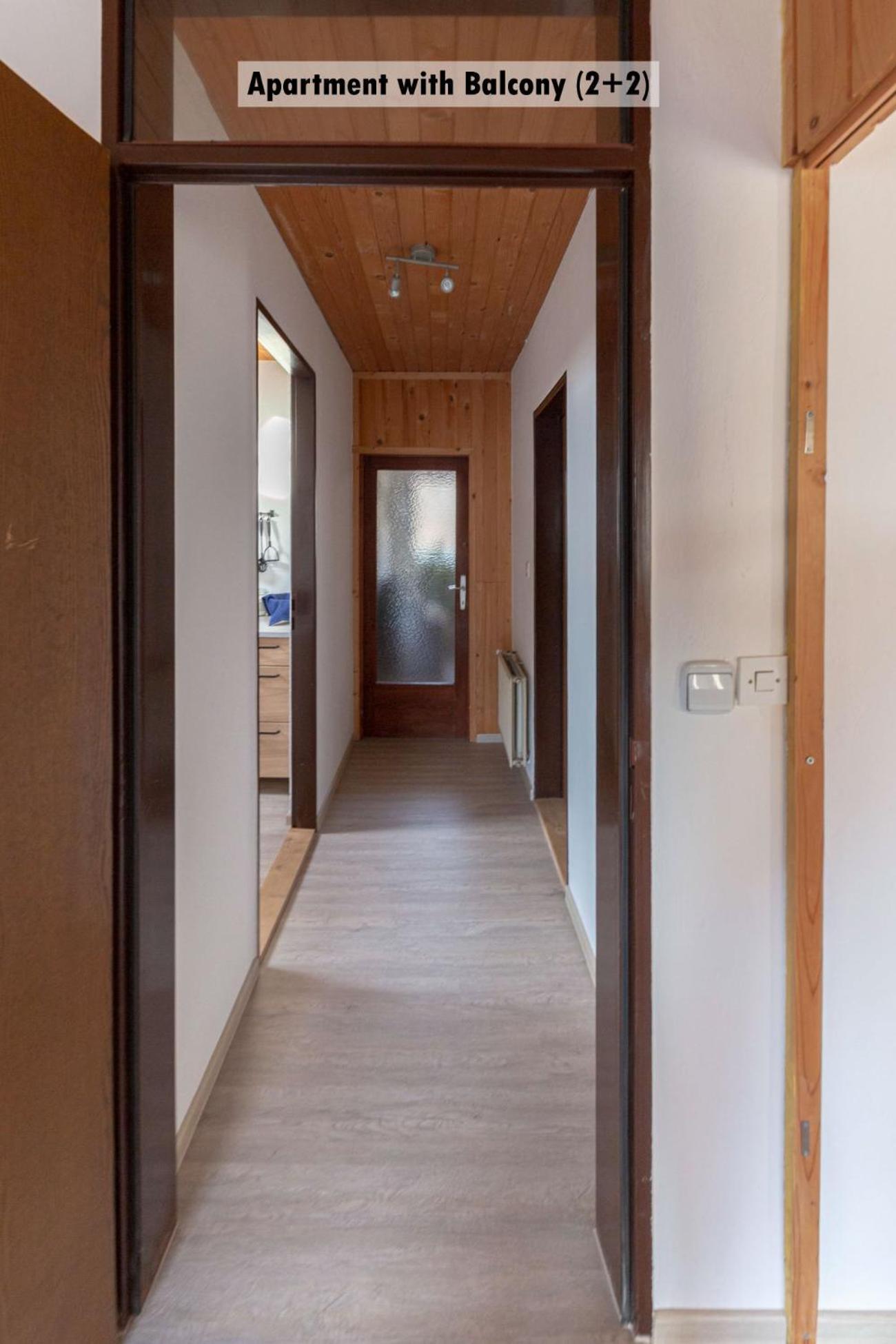 Apartments Farm House Uric Jesenice Dış mekan fotoğraf